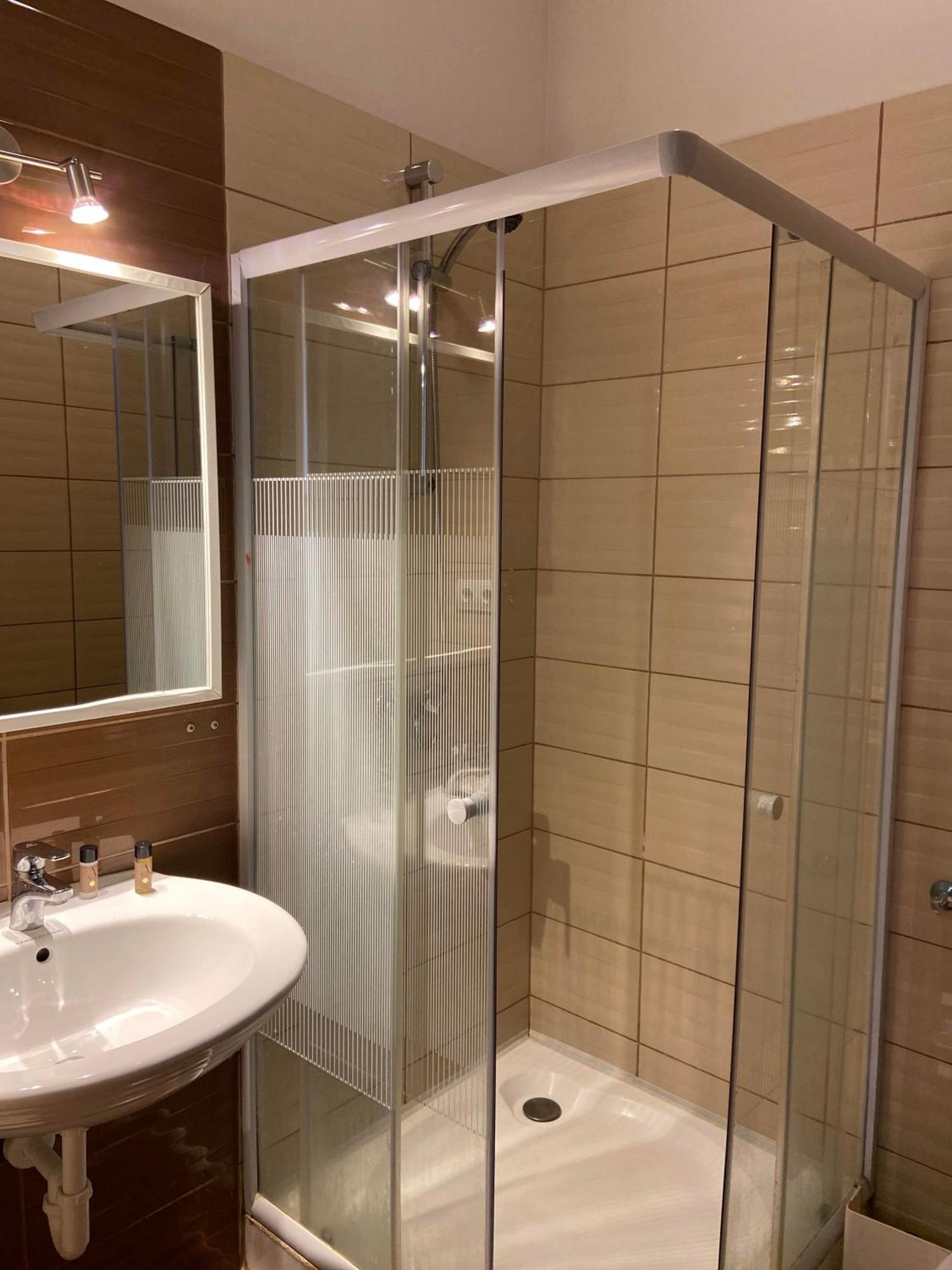 The Cream Hotell Budapest Exteriör bild