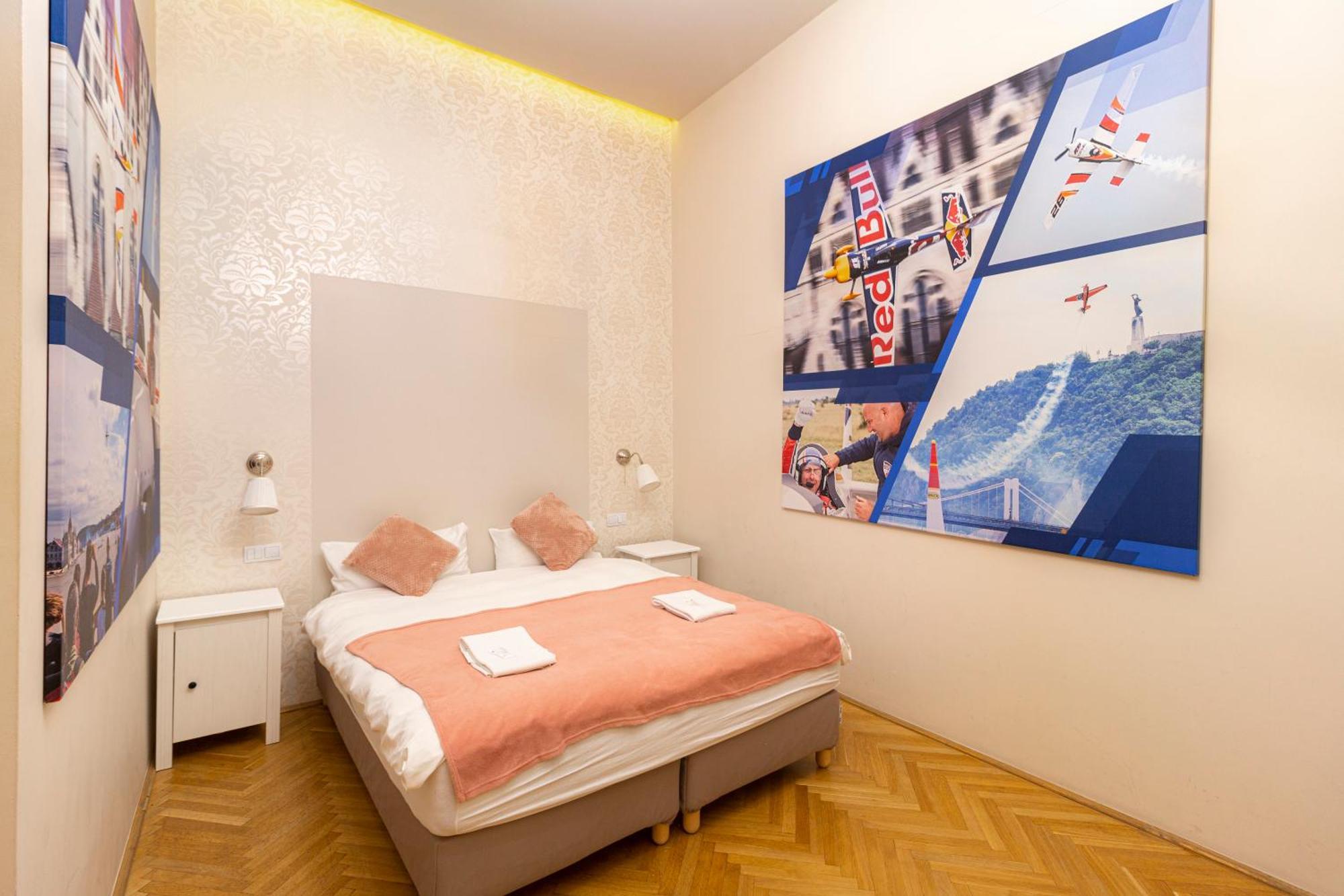 The Cream Hotell Budapest Exteriör bild